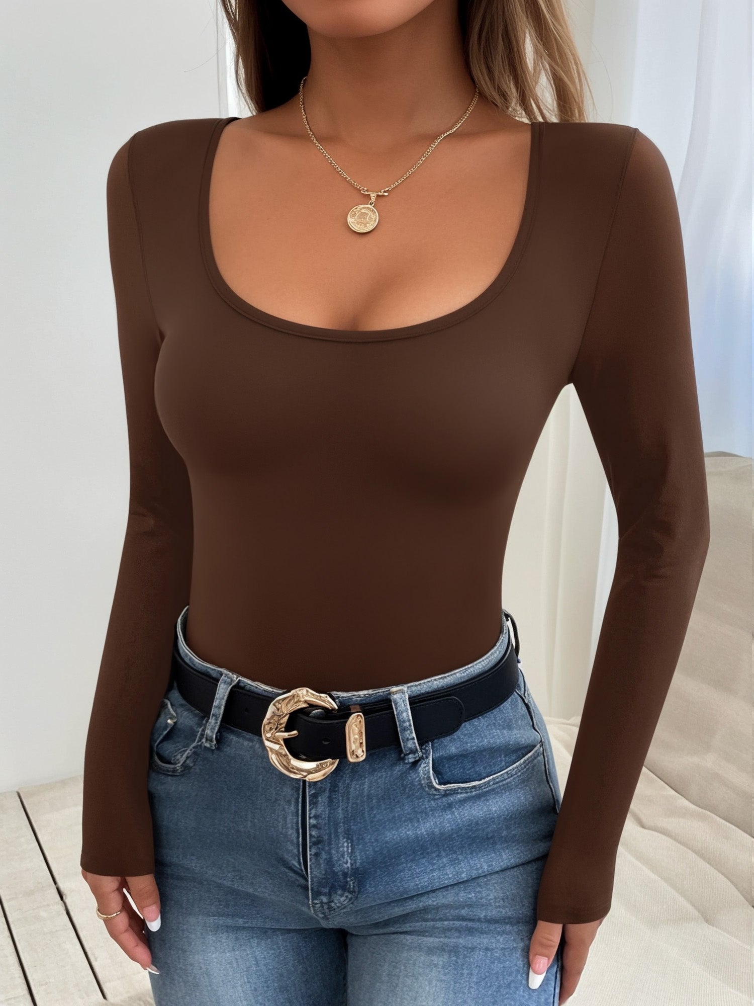 MOYIKO Scoop Neck Tops for Women Long Sleeve Body Suits Womens Slim Fitted Tight Tops