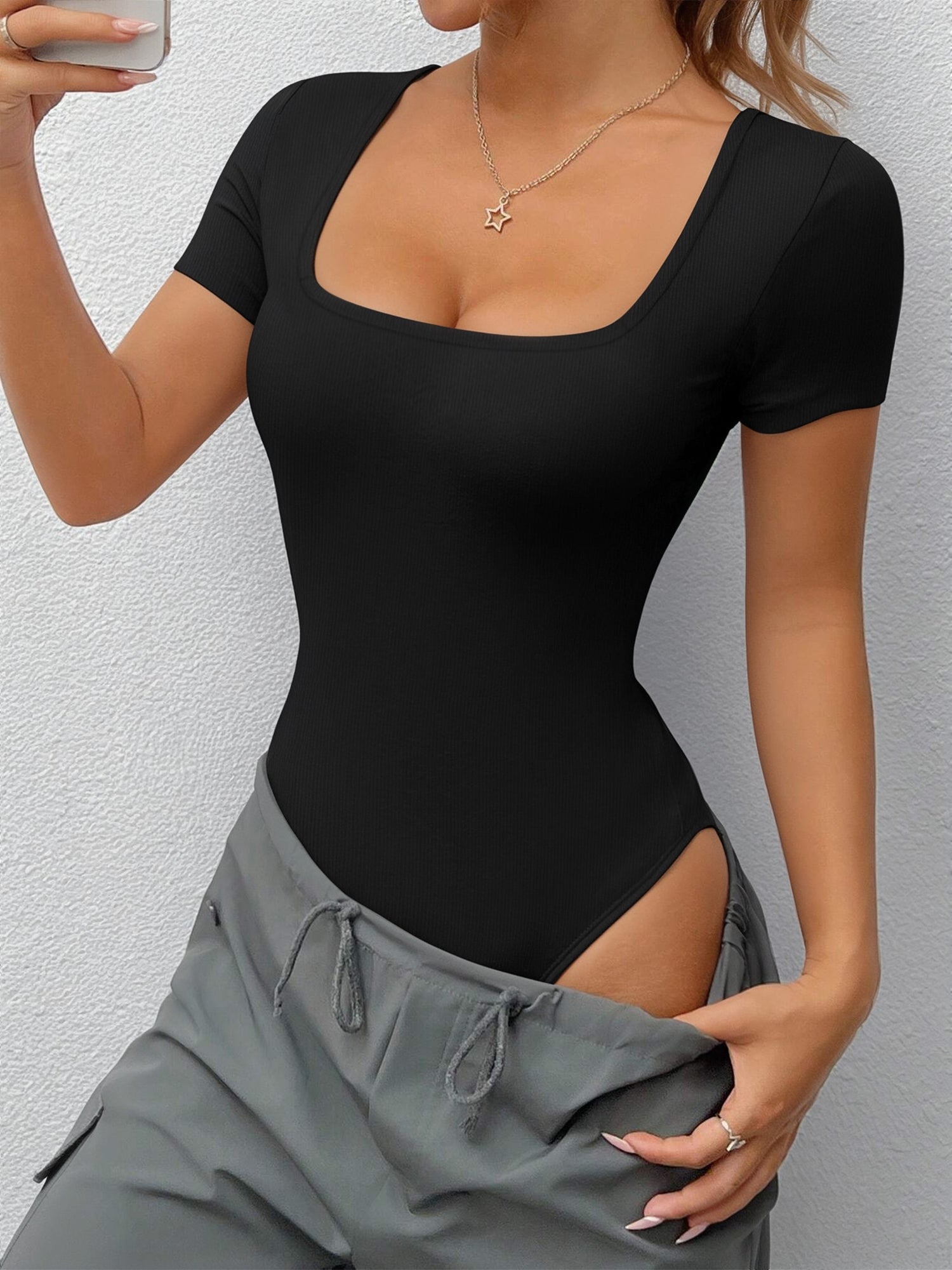 MOYIKO Square Neck Tops for Women Short Sleeve Bodysuit for Women Fitted Tight Tops