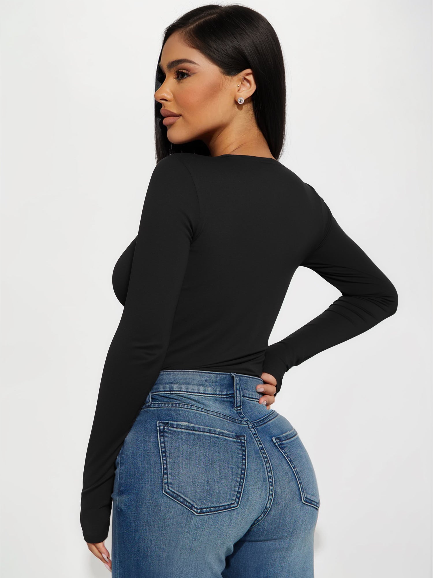 MOYIKO Crewneck Long Sleeve Shirts for Women Slim Fitted Tees Tight Basic Tops
